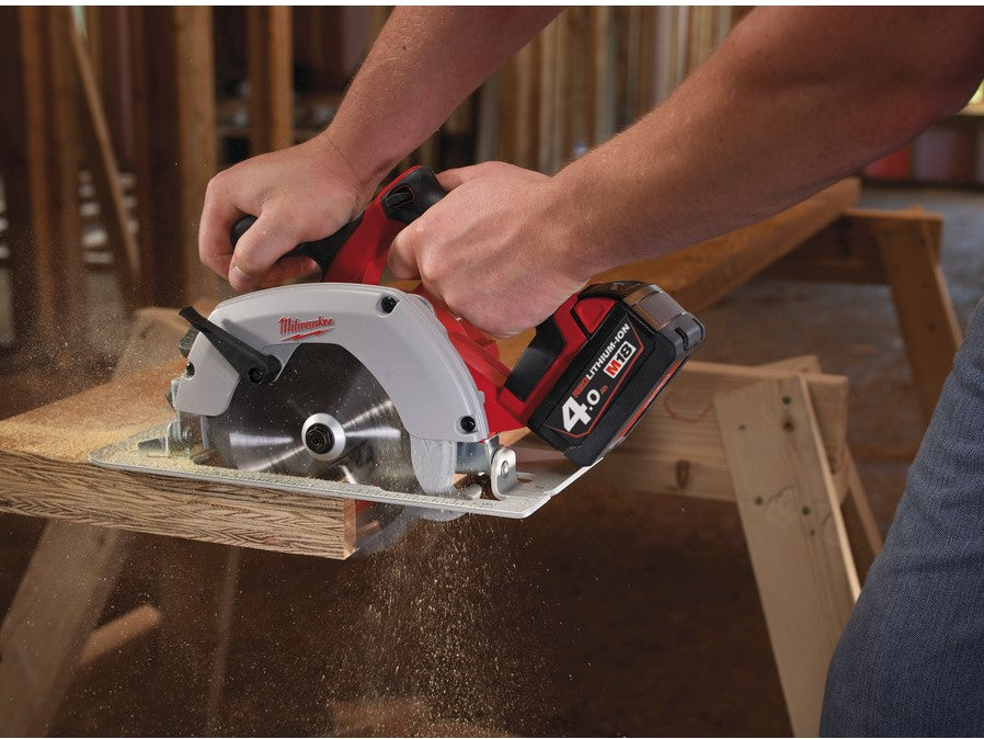 Milwaukee HD18 CS-402B Cordless Circular Saw Machine 18V 4.0Ah Li-Ion for Wood & Plastic 165mm M18™ in Bag - 4933441400