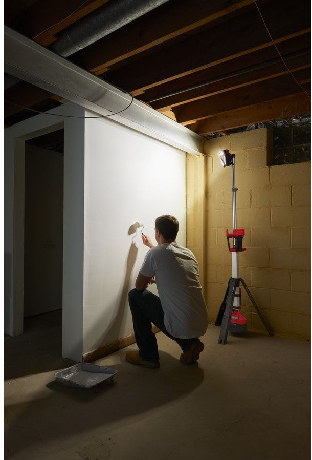 Milwaukee M18 HSAL-502B Battery LED Floor lamp/charger 18V 5.0Ah Li-Ion M18™ in bag - 4933451898