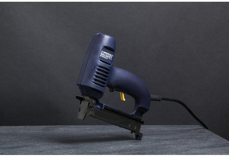 Rapid PRO R553 Electric Staple Gun - 10642901
