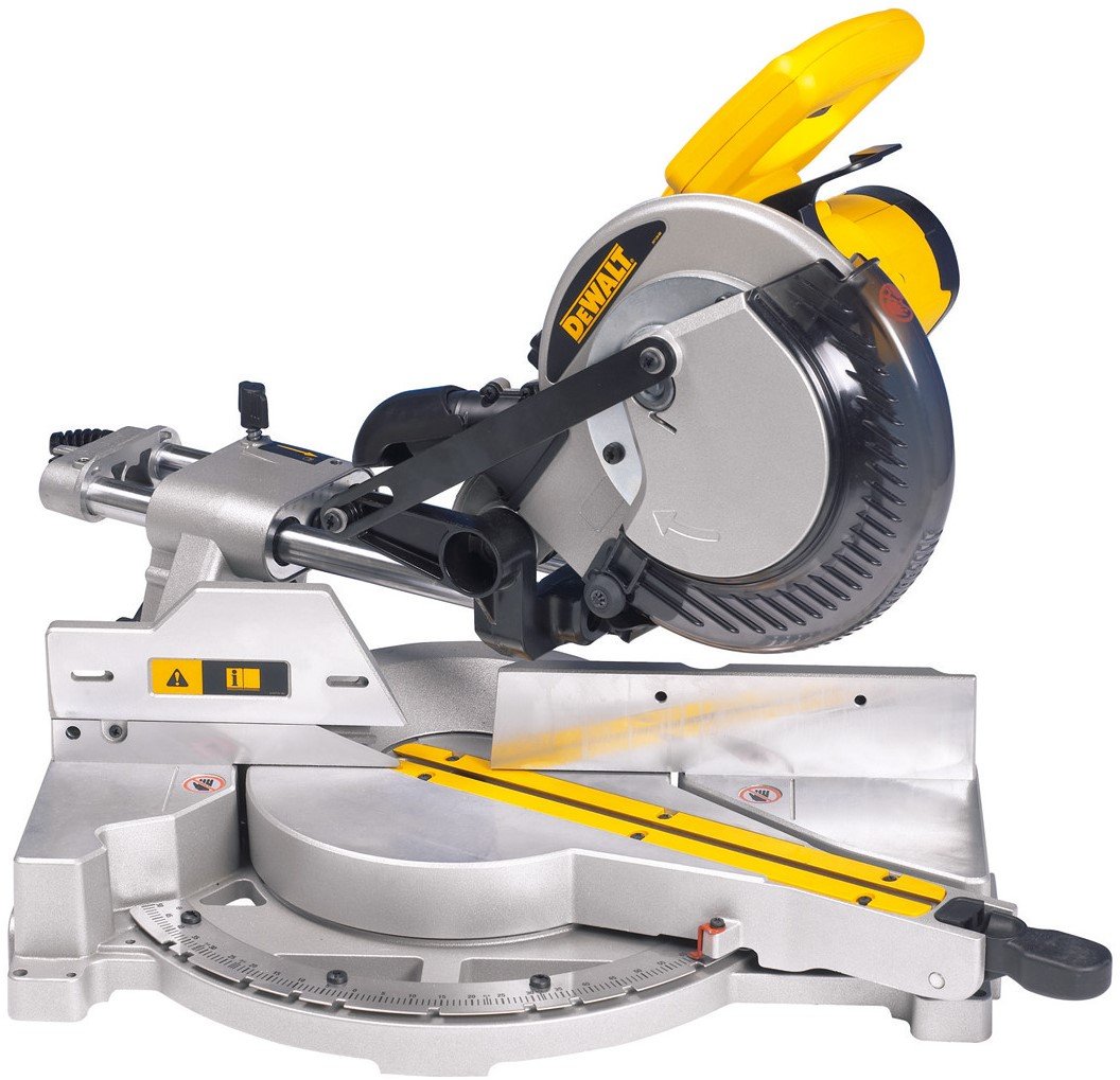 DW712 Kappsäge 1600W