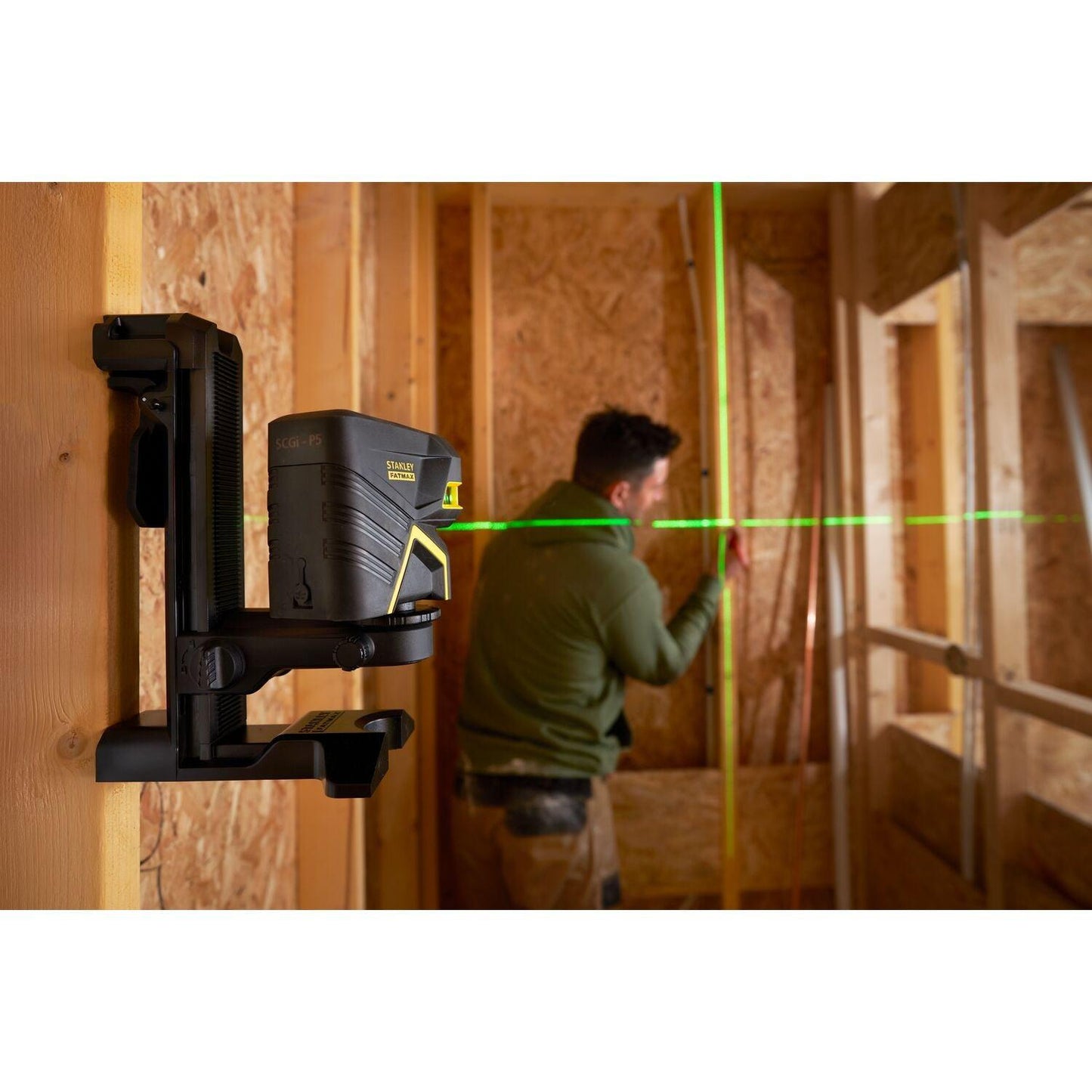 FMHT77598-1 FATMAX® 5-Punkt-Kreuzlinienlaser Li-Ion grün im Koffer
