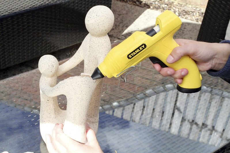 Stanley STHT6-70416 6-GR90R Cordless Glue Gun