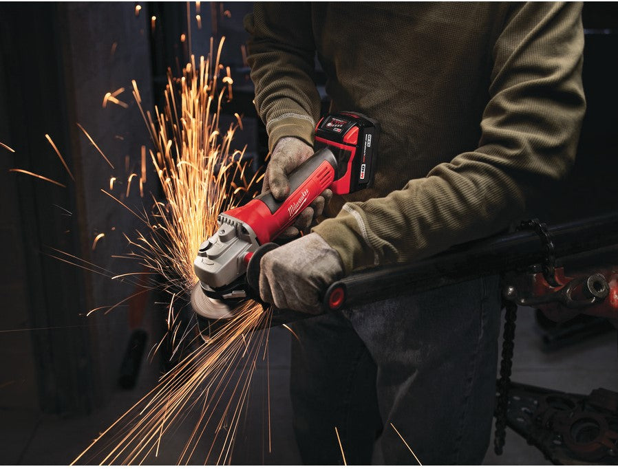 Milwaukee HD18 AG-115-402C Cordless Angle Grinder 115mm 18V 4.0Ah Li-Ion M18™ in case - 4933441300