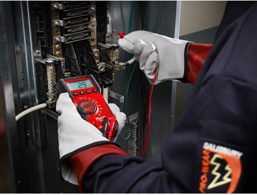 Milwaukee 2216-40 Digital Multimeter - 4933427309