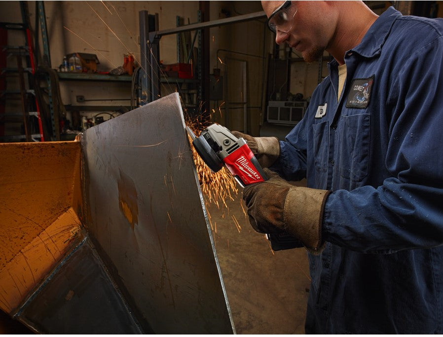 Milwaukee M18 CAG125XPD-502X Cordless Angle Grinder 125mm 18V 5.0Ah Li-Ion M18 FUEL™ in HD-Box - 4933448864