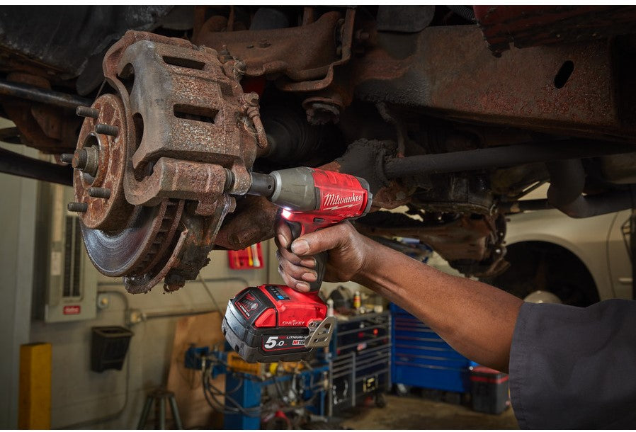 Milwaukee M18 ONEIWF12-502X Cordless Impact Wrench 1/2"" with Friction Ring 18V 5.0Ah Li-Ion M18 FUEL™ ONE-KEY™ in HD-Box- 4933451374