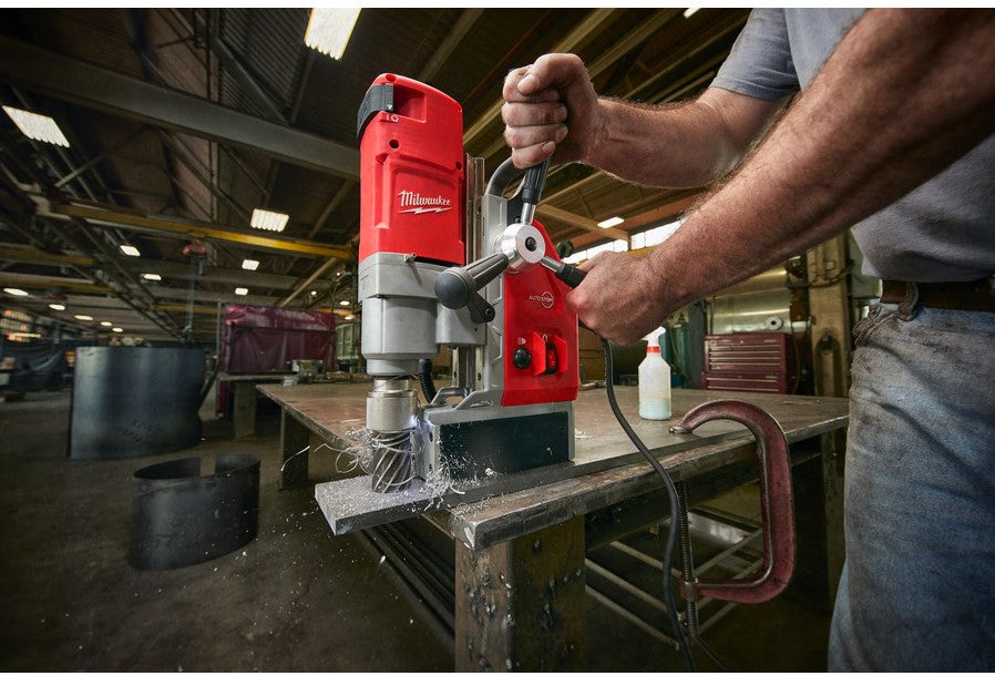 Milwaukee MDE 41 Kernbohrer mit Magnetfuß – 4933451015