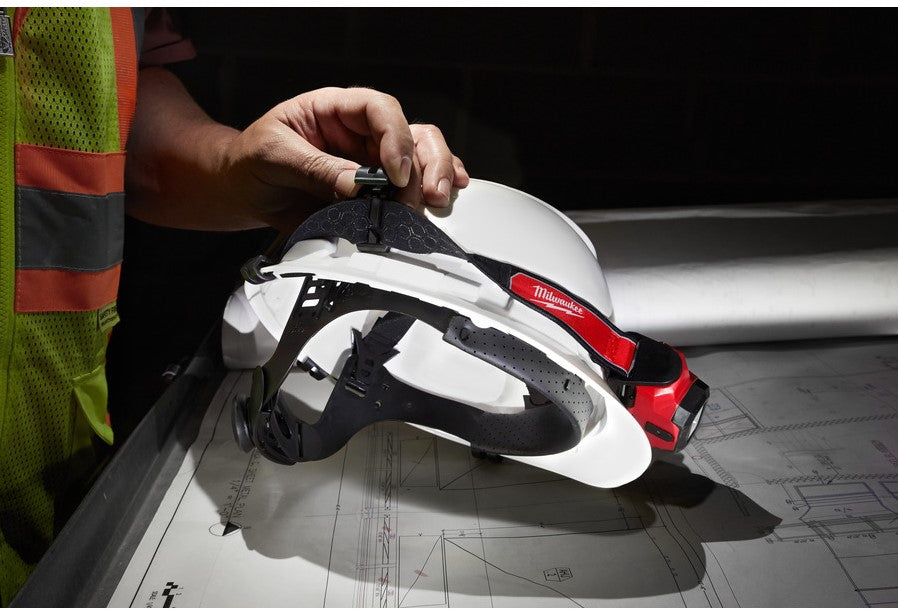 Milwaukee L4 HL-201 USB Rechargeable Headlamp 4V 2.5Ah Li-Ion - 4933459443