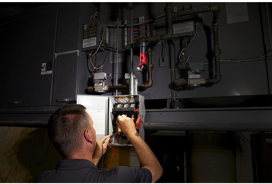 Milwaukee L4 PWL-201 USB Rechargeable Work Light with Swivel Head 4V 2.5Ah Li-Ion - 4933464822