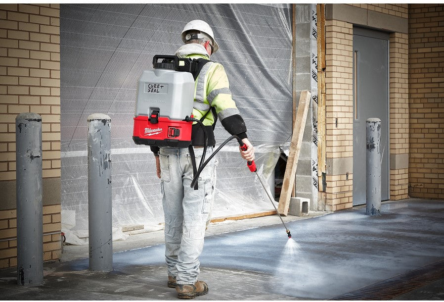 Milwaukee M18 BPFP-CCST 15L Spuit voor het besproeien van betonbekisting SWITCH TANK™ M18™ - 4933471371