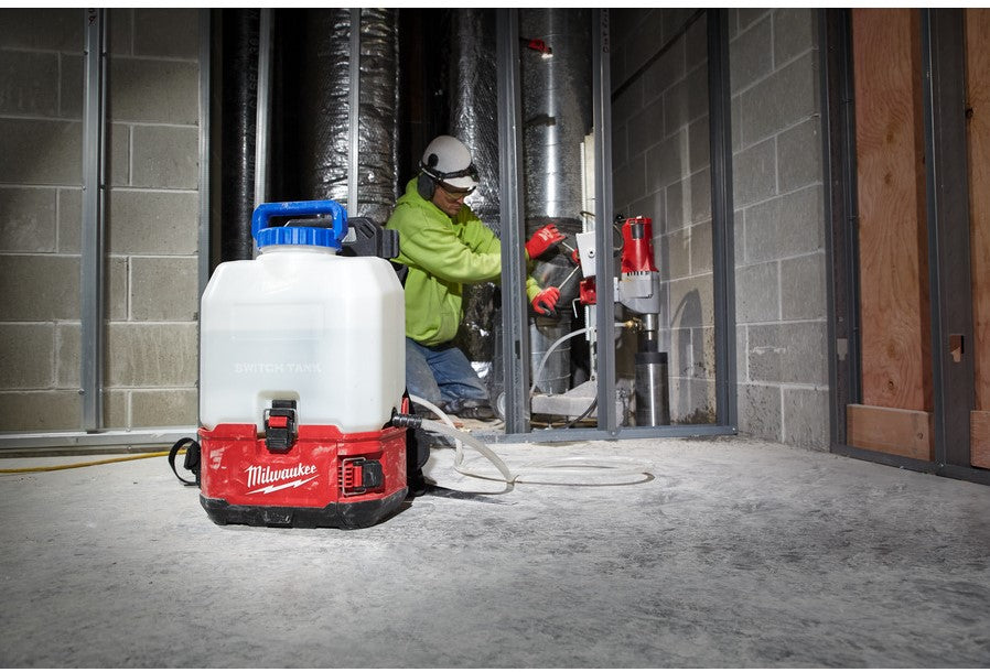 Milwaukee M18 BPFP-WST Water Sprayer 15L 18V Loose Body M18™ SWITCH TANK™ - 4933464965