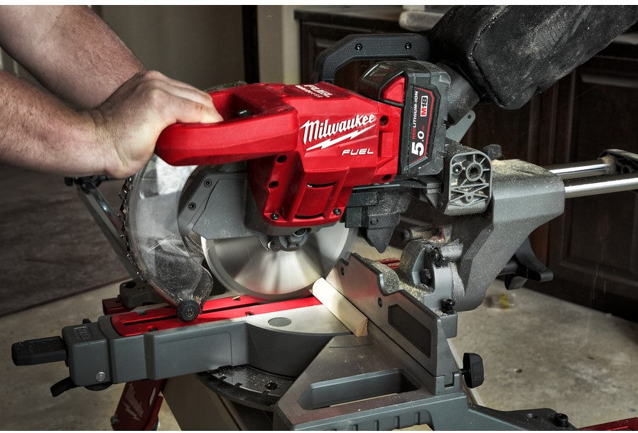 Milwaukee M18 FMS190-0 Cordless Miter Saw 190mm 18V Loose Body M18 FUEL™ - 4933459619