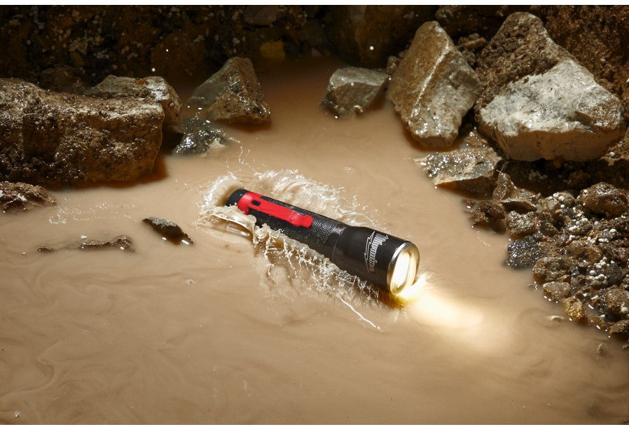 Milwaukee ML-LED Alkaline Flashlight - 4933464825