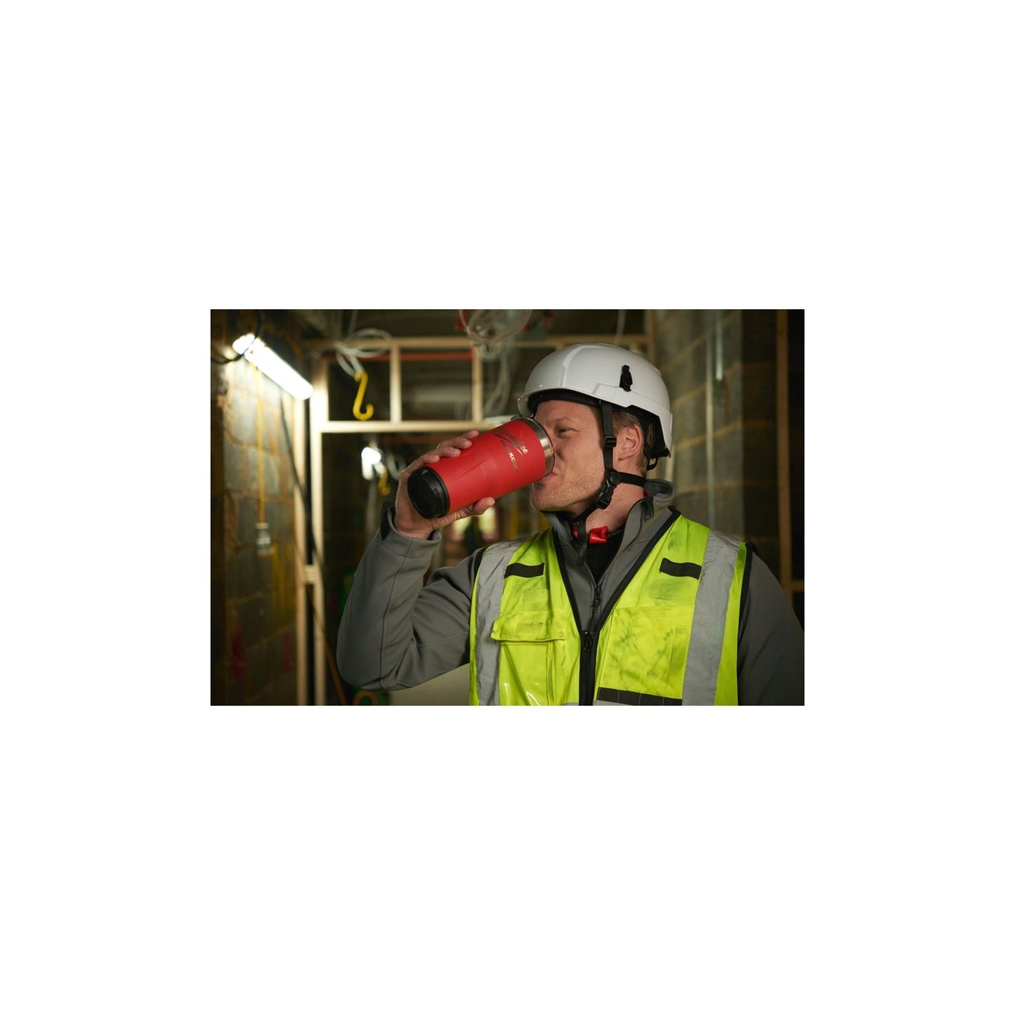 PACKOUT™ Thermos cup 887ml - Red - 4932479075