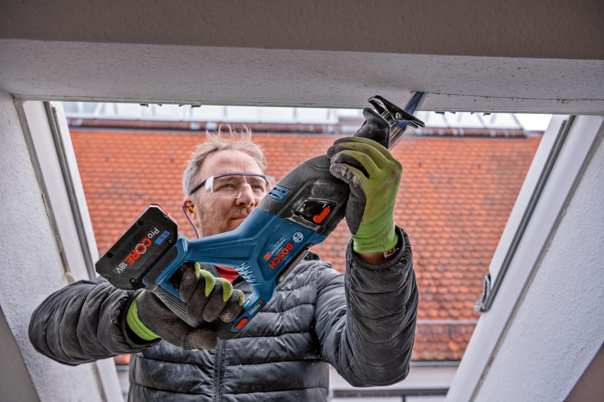 GSA 18V-28 Akku-Säbelsäge BITURBO 18V 5,5Ah in L-Boxx - 06016C0003